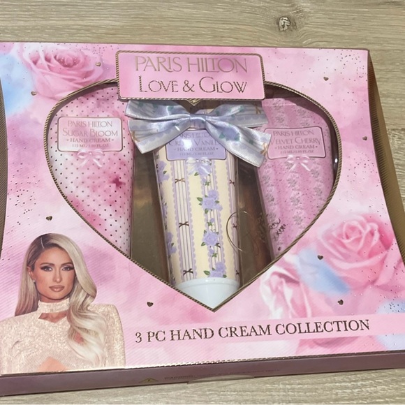 Paris Hilton Love & Glow 3 Piece Hand Crème Collection - Picture 2 of 3